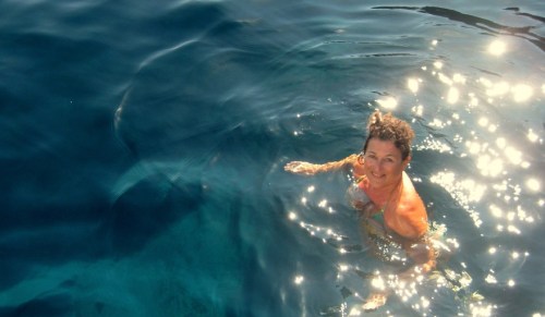 Ein_bad_neben_klippen