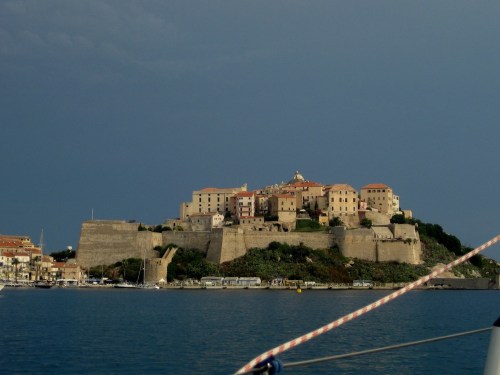 Gewitterhimmel_in_calvi