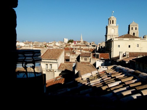 Ber_den_dchern_von_arles