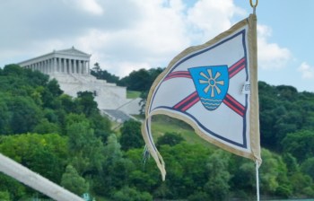 Hat schon mal eine SMCF Fahne auf der Donau geweht