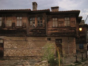 Nessebar Holz+Natursteinhäuser