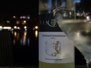 Wein aus der Region (1500x1125)