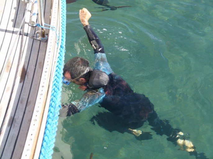 Er richtet die Stützen (1500x1125) (1000x750)