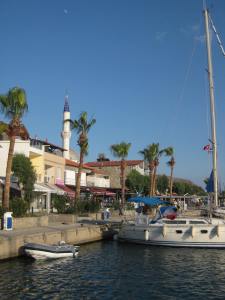 Ramadan-Beginn, fasten, nix trinken,beten, nach SU essen