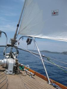 Mit 3 bft hart am Wind