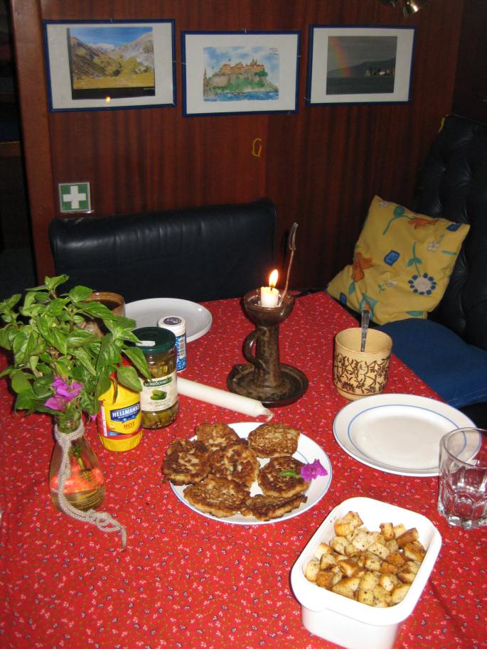 Zur Begrüßg in Korfu Vesper, Brotwürfele +Küchle