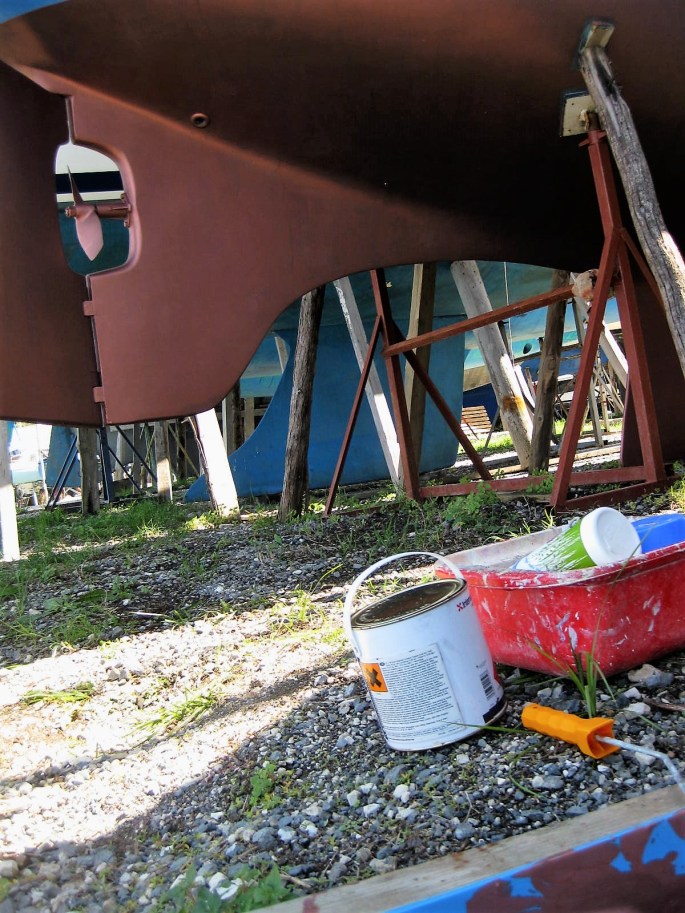Corfu boatyard (8)Antifouling gestrichen