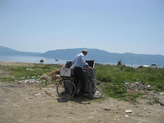 Vlores,arm+reich (7)