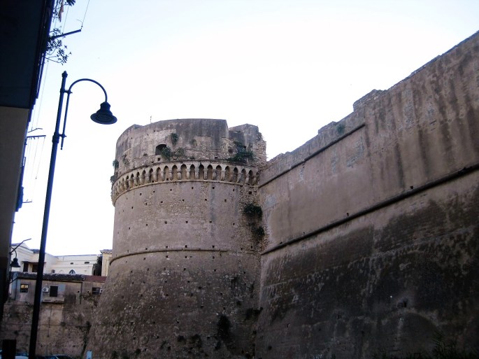Festung Crotone (2)