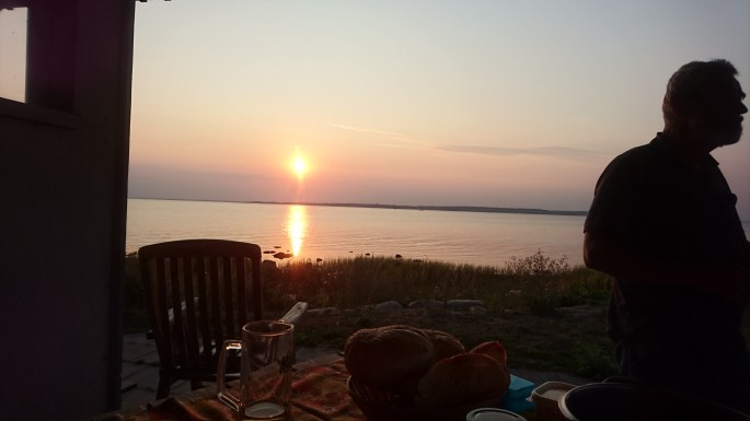 Zum Abendessen+Sunset ans Ufer.. (6)