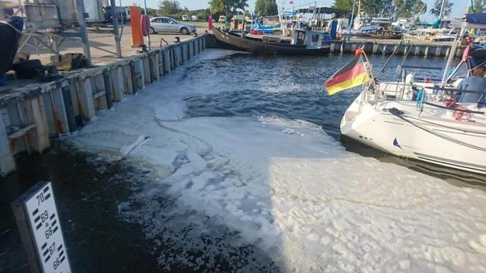 Abend in Thiessow, Gischt v. Sturm (Copy)